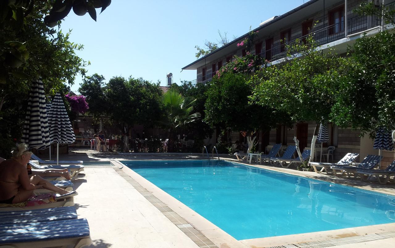 Ipsos Hotel Белдиби Екстериор снимка